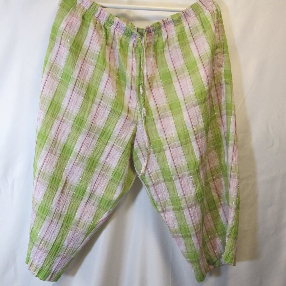 Vicki Wayne plaid pant bottom PXL
